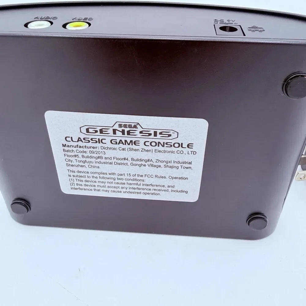 AtGames Sega Genesis Classic Game Console Tested Working AV Cables Power